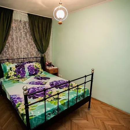 Strada Ion Campineanu Nr 27 , Bloc 7 * Bucharest